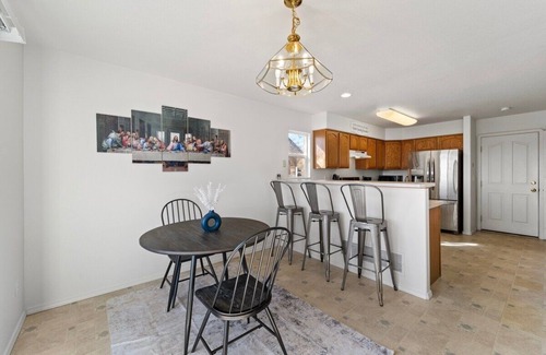 Fountain House | Fountain's Peaceful Home- 3BR