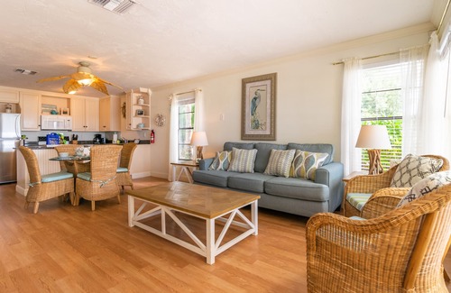 Ilexhurst House | Four Beach Lovers 1 | Beach Right At Your Door