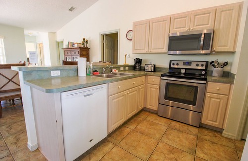 Hernando House | Four Bedroom Comfort Villa 4668