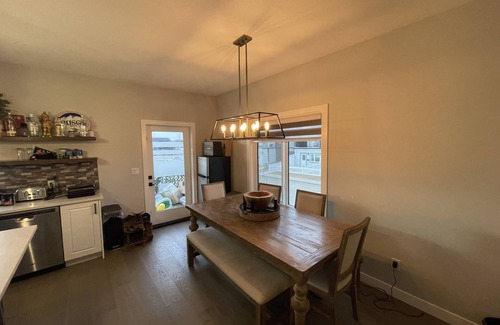 Saskatoon House | Four bedroom four bathroom townhouse with free parking for 4 vehicles.