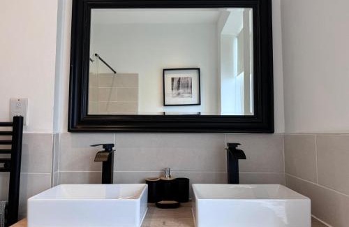 Clitheroe House | Four Bedroom High Spec Victorian Townhouse