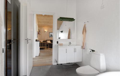 Nørre Hurup House | Four-Bedroom Holiday Home In Hadsund