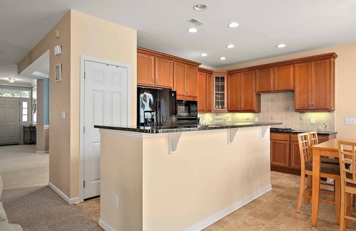 Bayside House | Four Bedroom Home in Amenity Filled Community