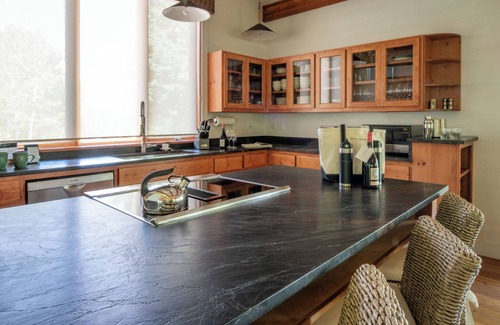 North Gros Ventre Villa | Four Bedroom Jackson Home, Accommodates up to Eight Guests