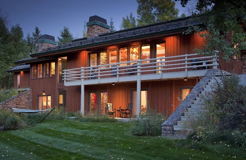 North Gros Ventre Villa | Four Bedroom Jackson Home, Accommodates up to Eight Guests