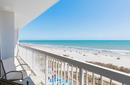 Myrtle Beach Villa | Four-Bedroom Oceanfront Villa