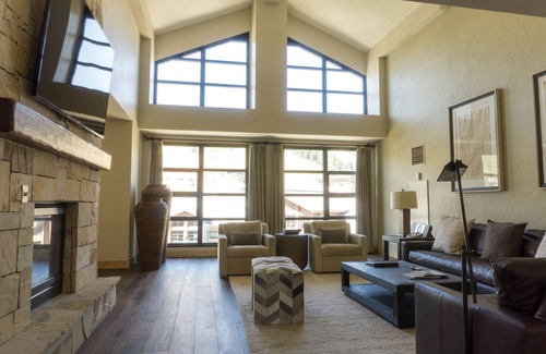 Park City Condo | Four Bedroom Penthouse in Canyons Village by RedAwning - Save 20% on 7+ Nights!