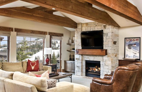 Deer Valley House | Four Bedroom Suite 4 Apartment Hotel by Redawning
