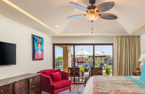 Los Cabos Resort | Four Bedroom Villa - Hacienda Encantada Residences
