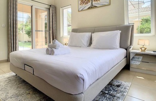Arabian Ranches House | Four Bedroom Villa with Pool in Arabian Ranches