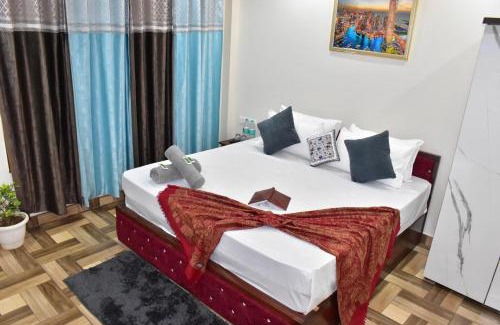 Kasauli Villa | Four Bedroom Villa Kasauli l 3km From Mall Road l By Splendid Hotels