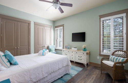Santa Rosa Beach House | Four C's Retreat - Lavish Home with Private Boardwalk Access to the Beach