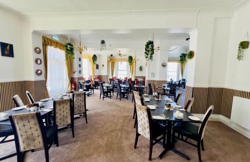 Llandudno Hotel | Four Oaks Hotel