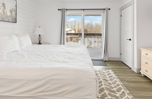 Collingwood House | Four Peaks