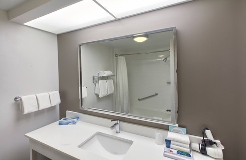Pineville Hotel | Four Points by Sheraton Charlotte - Pineville