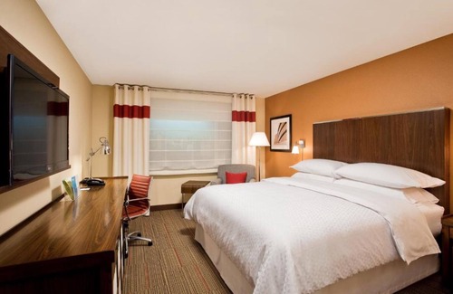 Little Rock Medical District Hotel | Four Points by Sheraton Little Rock Midtown