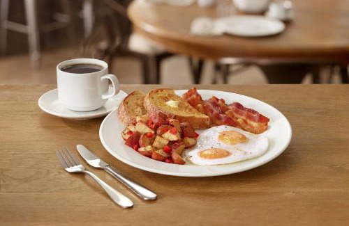 Florida Center Hotel | Four Points by Sheraton Orlando International Drive