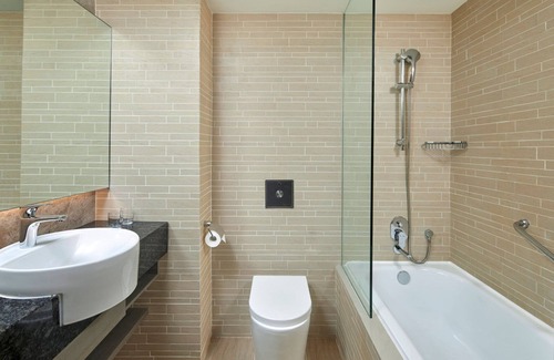 Singapore River Hotel | Four Points by Sheraton Singapore, Riverview