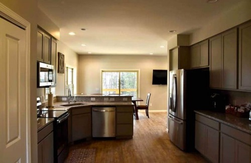 Franklin County House | Four Season Eustis Retreat/Direct ATV Access