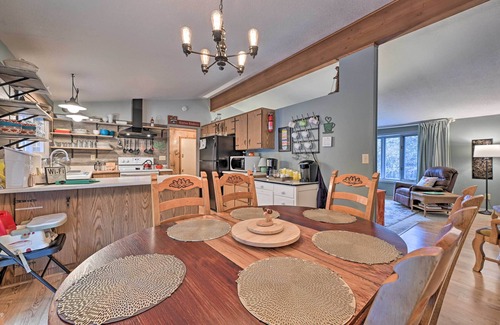 Black River Falls House | Four-Season Home on Scenic Bluff Country Acreage!