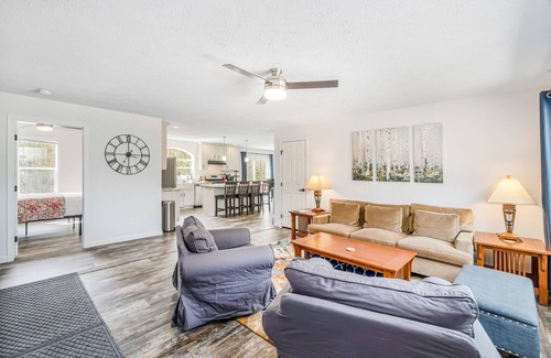 Thompsonville House | Four-season retreat with fireplace, firepit, grill, WiFi & central AC