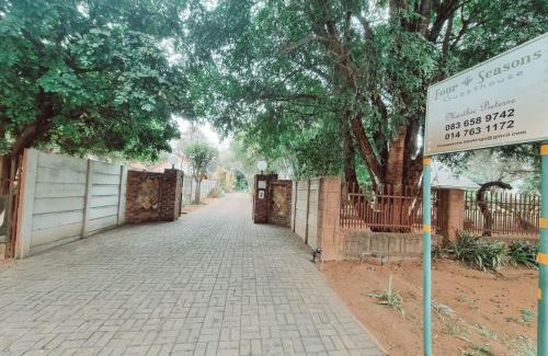 Lephalale House | Four Seasons Guesthouse - Hardekool 7