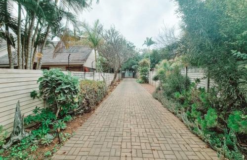Lephalale House | Four Seasons Guesthouse - Hardekool 7