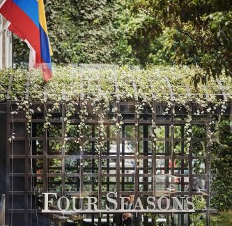 Zona Rosa Hotel | Four Seasons Hotel Bogota