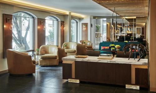 Zona Rosa Hotel | Four Seasons Hotel Bogota
