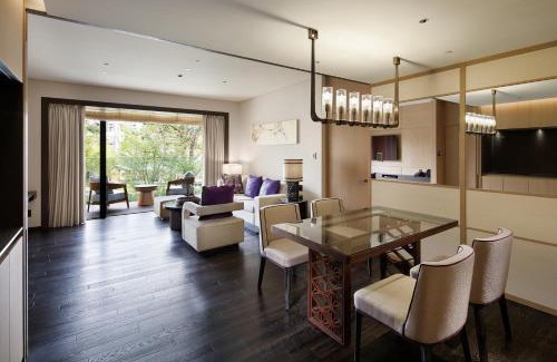 Higashiyama Hotel | Four Seasons Hotel Kyoto