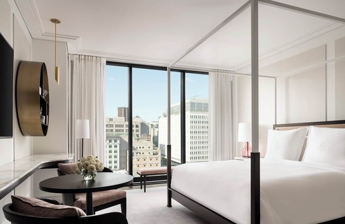 Downtown Montreal Hotel | Four Seasons Hotel Montreal