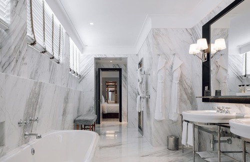 Sao Sebastiao da Pedreira Hotel | Four Seasons Hotel Ritz Lisbon