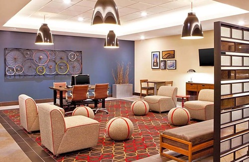 Saginaw Hotel | Four Points by Sheraton Saginaw