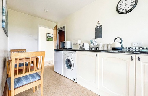 Fourpenny Cottage | Fourpenny Studio - UK34745
