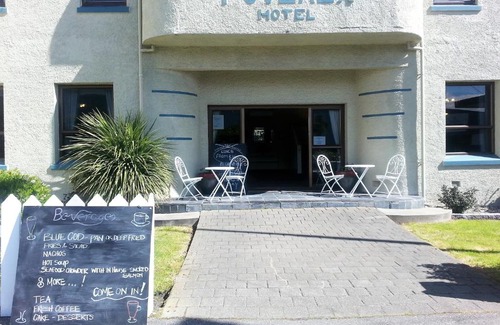Bluff Hotel | Foveaux Hotel