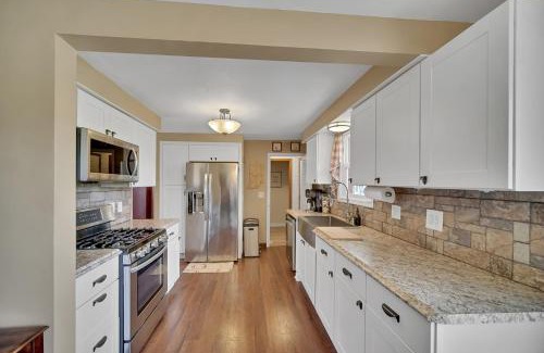 Michigan City House | Fowl Play Hideaway
