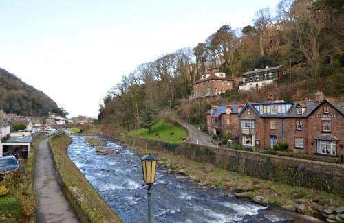 Lynmouth House | Fox Cottage