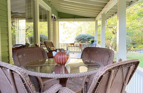 Lynn House | Fox Cottage