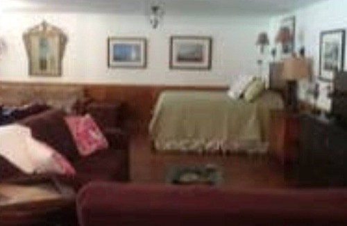 Cassatt House | Fox Den !!!!!!!!!!!!