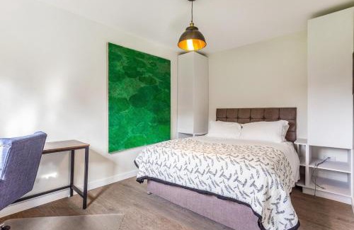 Hurley Apartment | Fox Garden Cabin