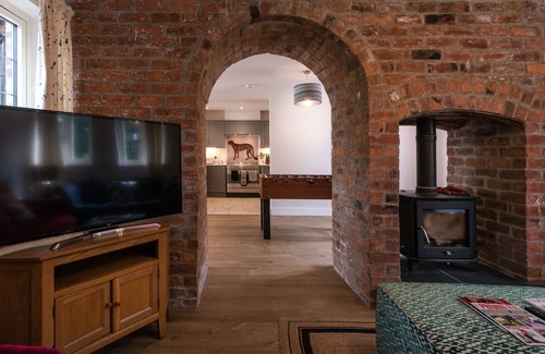 Halfway House Cottage | Fox&Hare cottages sleeps 16 with hot tub, fishing and wild swimming
