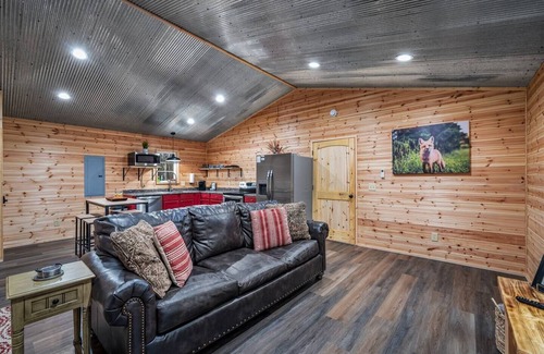 Fort Payne Cabin | Fox Hole Cabin