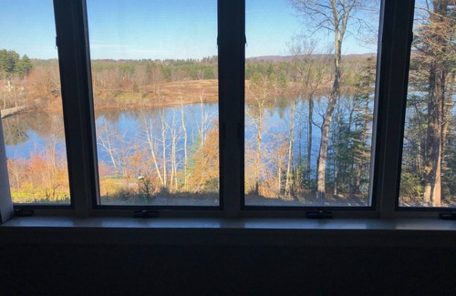 Lee Condo | Fox Hollow Lakeside Condo, Minutes to Tanglewood
