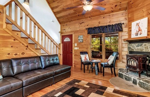 Vein Mountain Cabin | Fox Lake - Cottonwood Properties