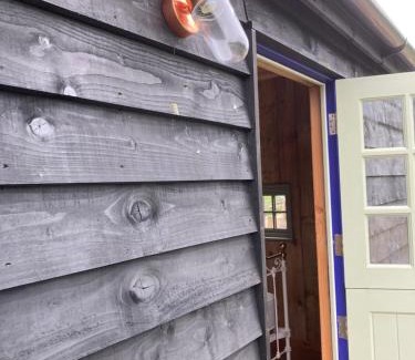 Sidmouth Other | Fox lodge Shepherd Hut Sidmouth