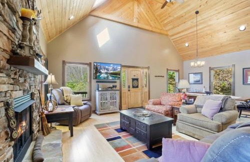 Boone House | Fox Mountain Lodge