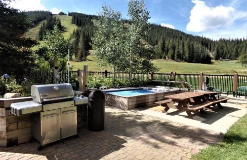 East Village at Copper Apartment | Fox Pine Lodge Hotel Room 2 FPAFH2