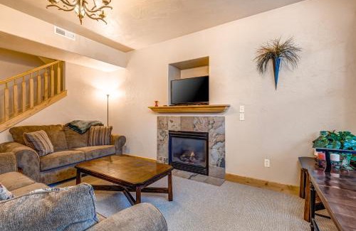 Kimball Junction Apartment | Fox Point Paradise