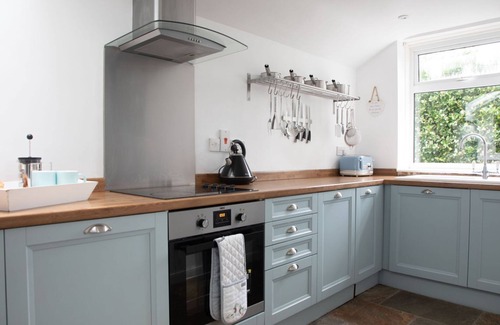 Malborough Cottage | FOXBEAR, pet friendly, with open fire in Malborough