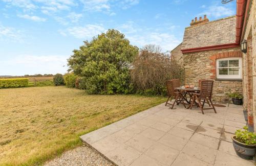 Mabe House | Foxglove Cottage at Gadles Farm